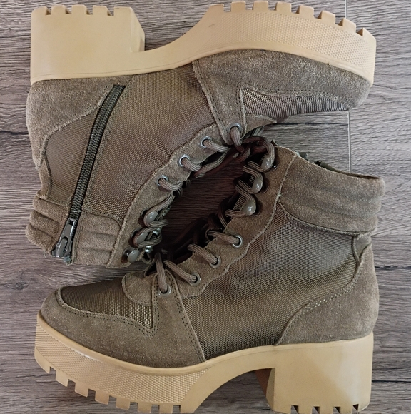 Steve Madden Shoes - Steve Madden Women's Greater Hiker Platform Block Heel Booties Size 7.5 Olive